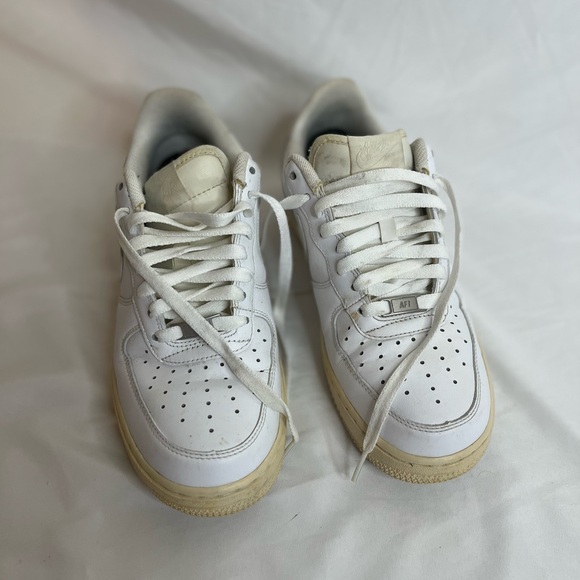 Nike Air Force 1 Low Shoes Mens Size 8 - Picture 1 of 4